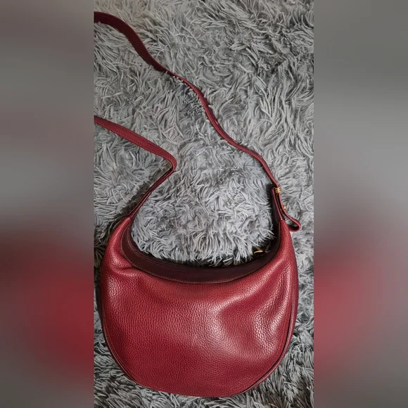 Elegant cartier Leather crossbody Bag - Picture 9 of 16